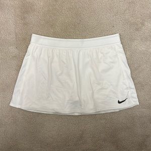 White Nile Dri Fit Short